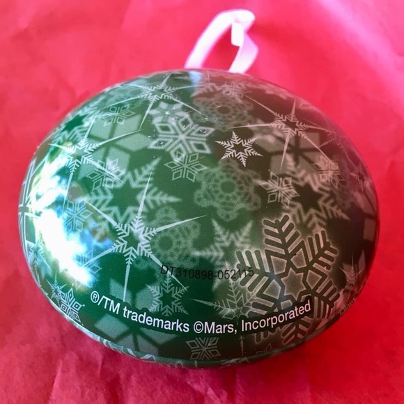 M&M Mars Green Metal Christmas Tree Ornament - Picture 5 of 6